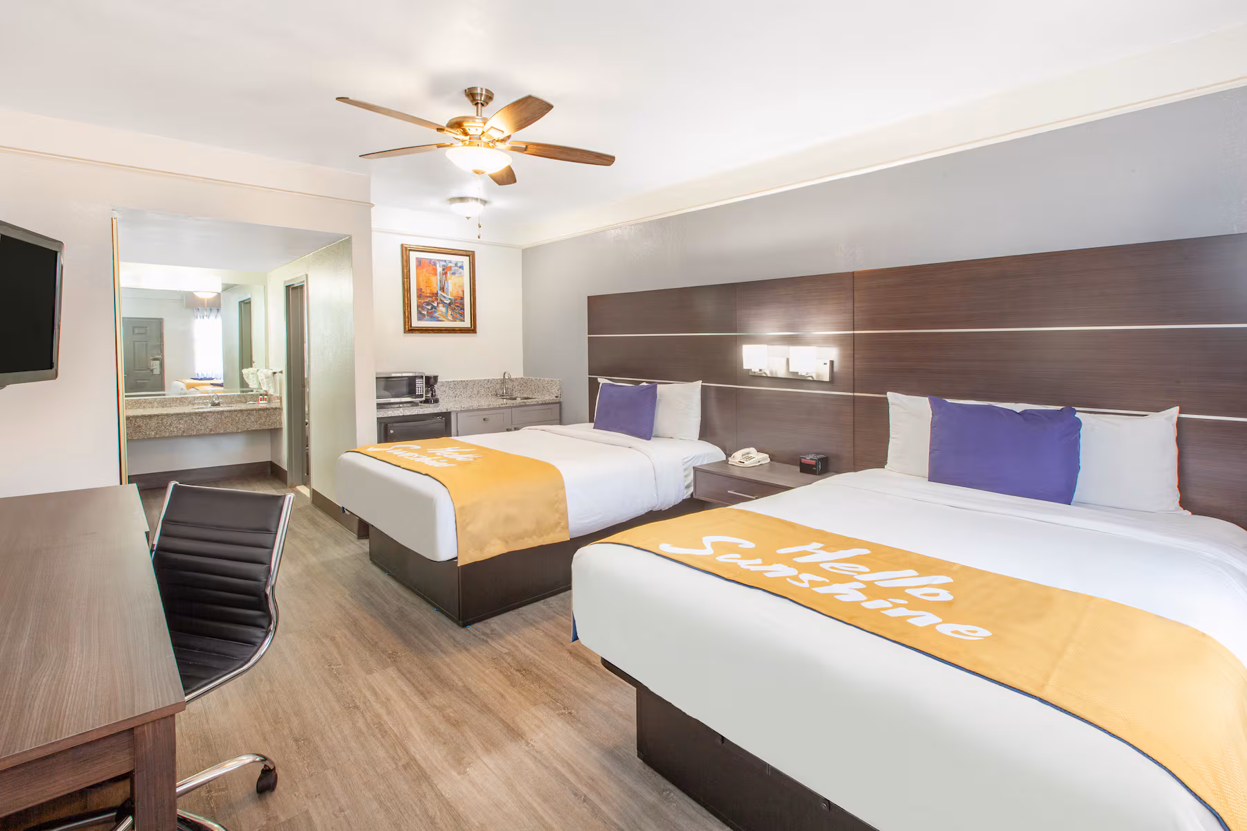 2 Queen Beds Non-Smoking Room